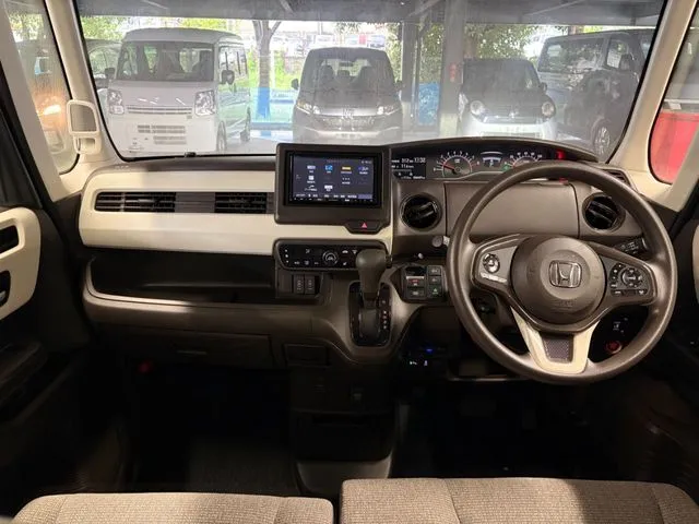 ホンダ　Ｎ　ＢＯＸ
