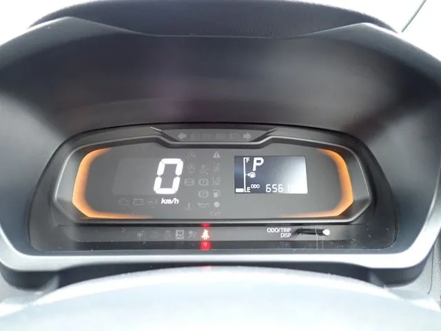 ダイハツ　ミラ　イース