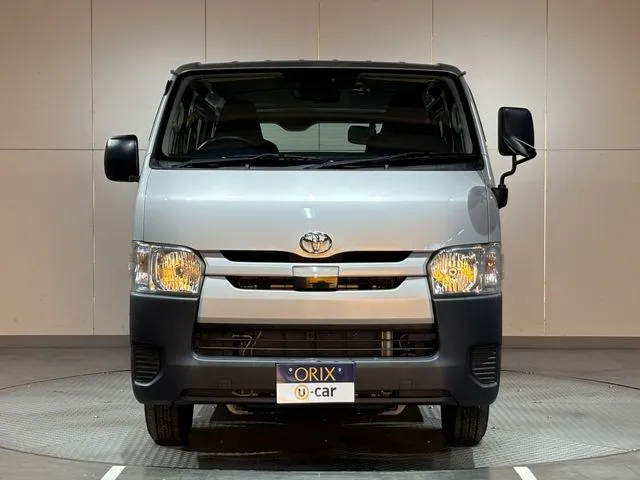 トヨタ　ハイエースバン　２ＷＤ