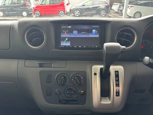 ニッサン　ＮＶ３５０キャラバン　１．２ｔ