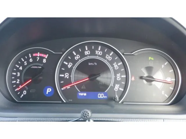 ヴォクシー(トヨタ)の車両写真