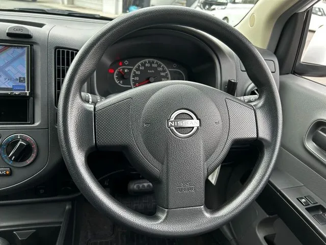 ニッサン　ＡＤ