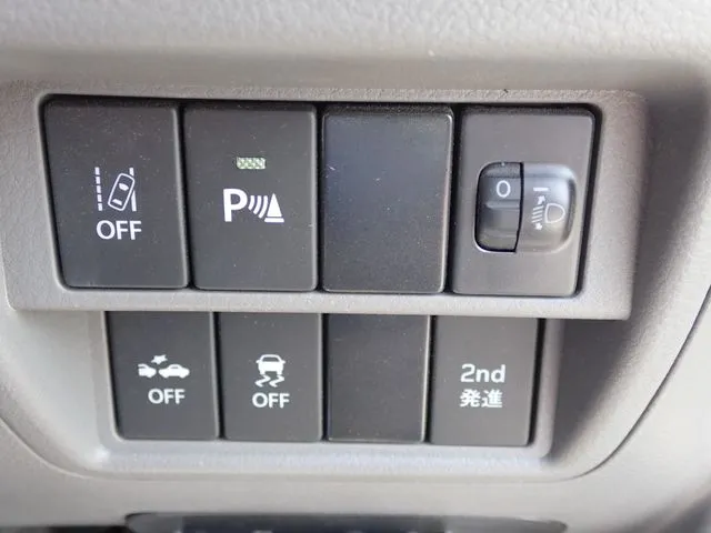 スズキ　エブリイバン