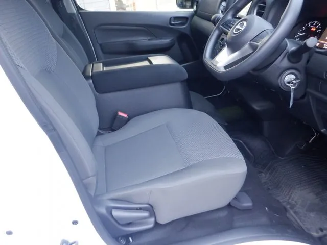 キャラバンワゴン(ニッサン)の車両写真