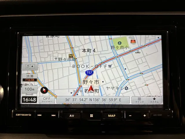 ホンダ　フィット　ｅ：ＨＥＶ　４ＷＤ