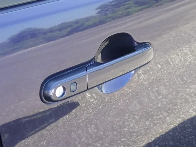 ソリオ　バンディット（スズキ）の車両写真
