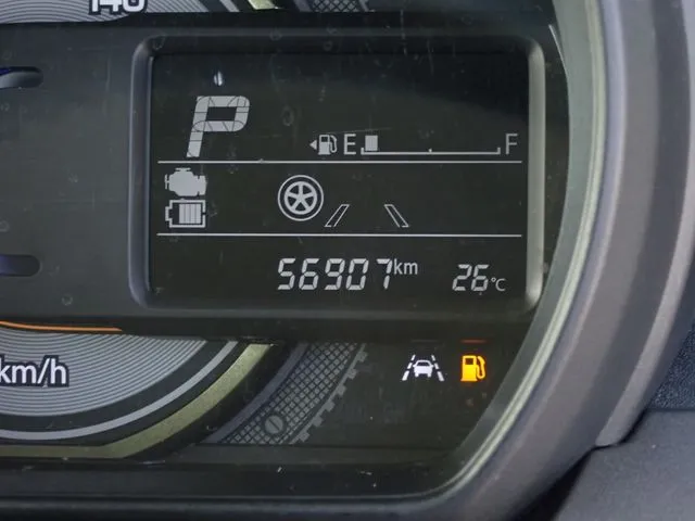 スペーシア ギア(スズキ)の車両写真