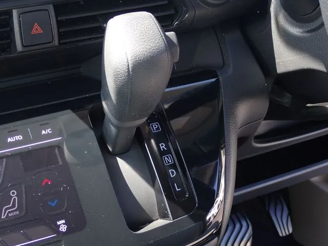 デイズ（ニッサン）の車両写真