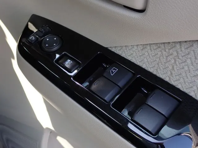 デイズ（ニッサン）の車両写真
