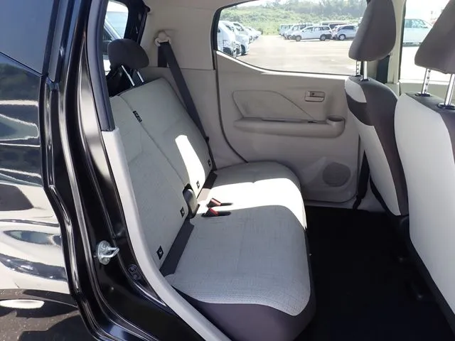 デイズ（ニッサン）の車両写真