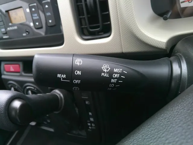 アルト 4WD(スズキ)の車両写真
