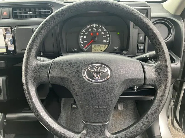 トヨタ　サクシードバン　４ＷＤ