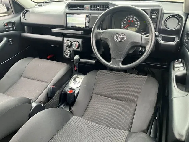 トヨタ　サクシードバン　４ＷＤ
