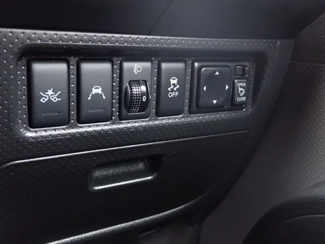 NV150 AD 2WD(ニッサン)の車両写真