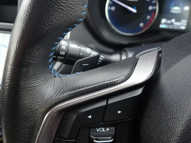 SUBARU XV ハイブリッド(スバル)の車両写真