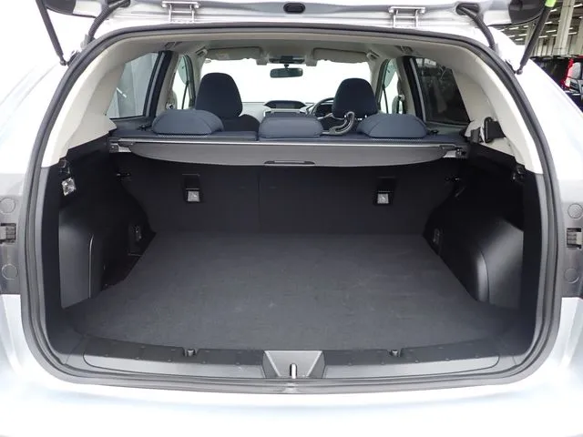 SUBARU XV ハイブリッド(スバル)の車両写真