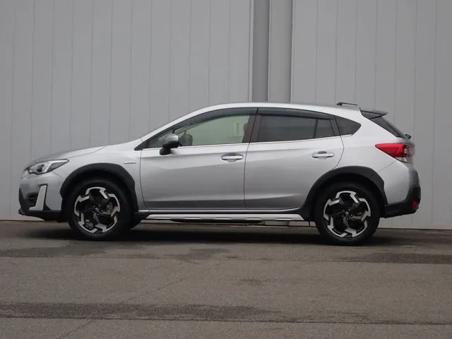 SUBARU XV ハイブリッド(スバル)の車両写真