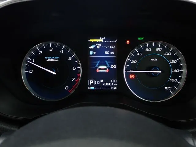 SUBARU XV ハイブリッド(スバル)の車両写真