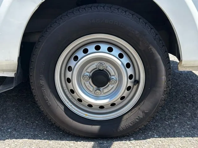 NT100クリッパー(ニッサン)の車両写真
