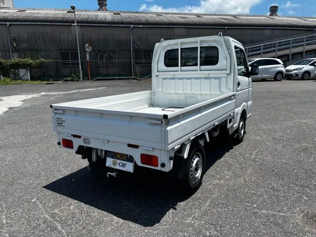 NT100クリッパー(ニッサン)の車両写真