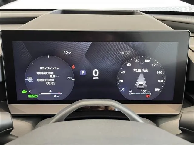 トヨタ　ＲＡＶ４　ハイブリッド　４ＷＤ