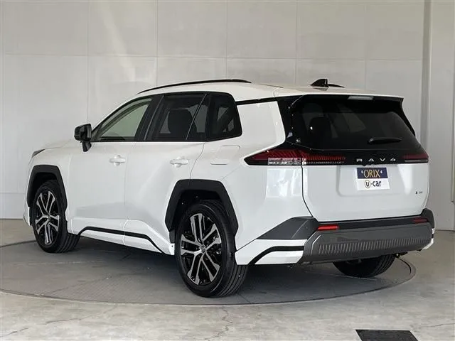 トヨタ　ＲＡＶ４　ハイブリッド　４ＷＤ