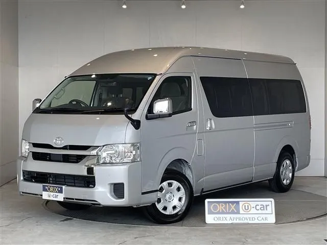 トヨタ　ハイエースワゴン　４ＷＤ
