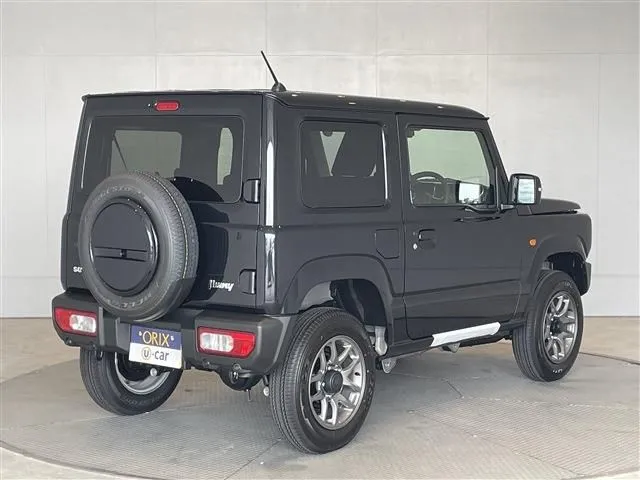 スズキ　ジムニー　４ＷＤ