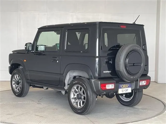 スズキ　ジムニー　４ＷＤ