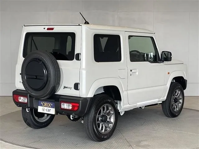 スズキ　ジムニー　４ＷＤ