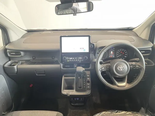 トヨタ　シエンタ　ハイブリッド