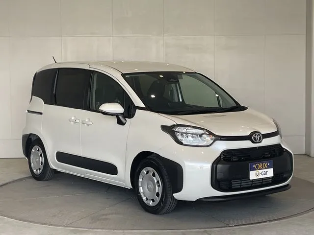 トヨタ　シエンタ　ハイブリッド