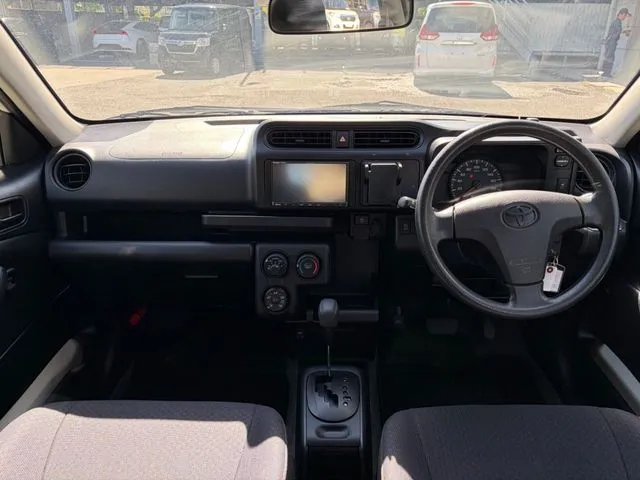 プロボックスバン　２ＷＤ（トヨタ）の車両写真