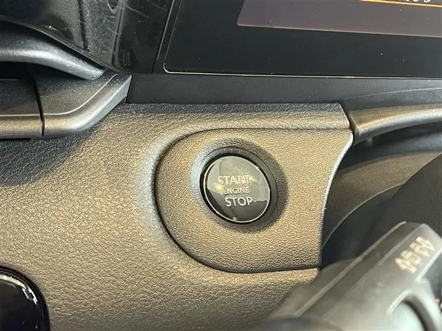 セレナ(ニッサン)の車両写真