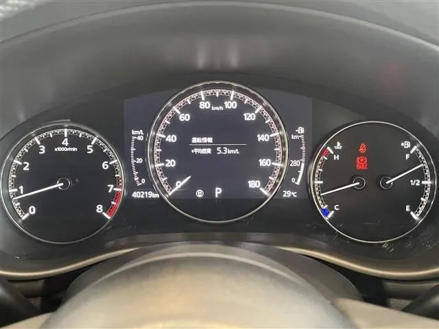 MAZDA3 ファストバック(マツダ)の車両写真