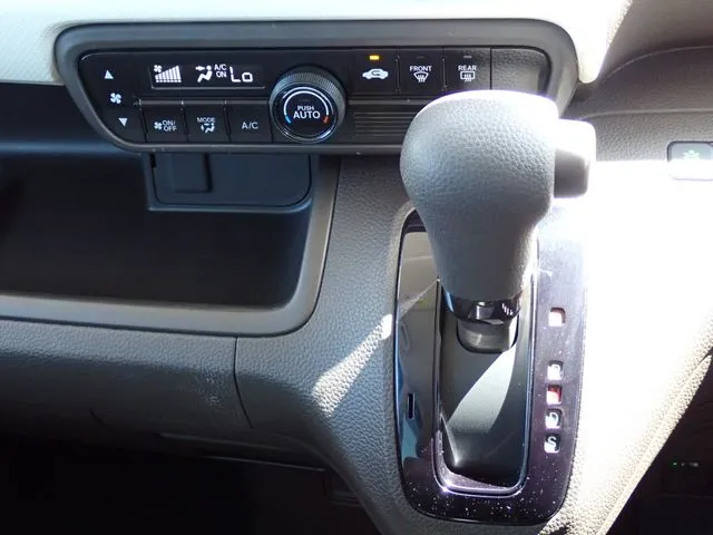 Ｎ　ＢＯＸ（ホンダ）の車両写真