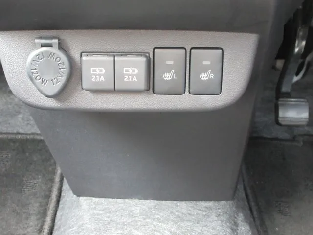 ミラ トコット 4WD(ダイハツ)の車両写真