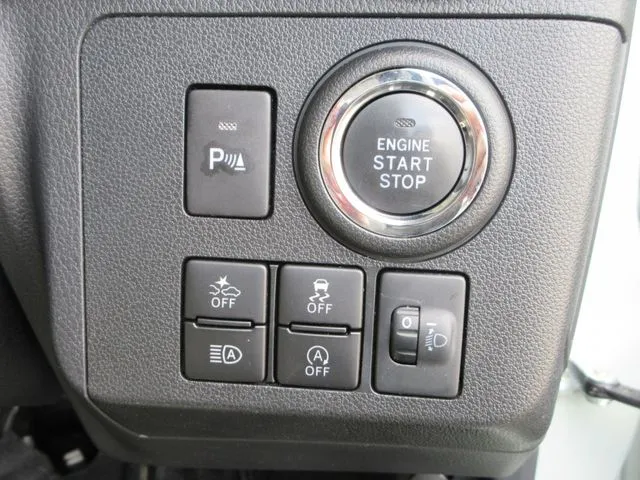 ミラ トコット 4WD(ダイハツ)の車両写真