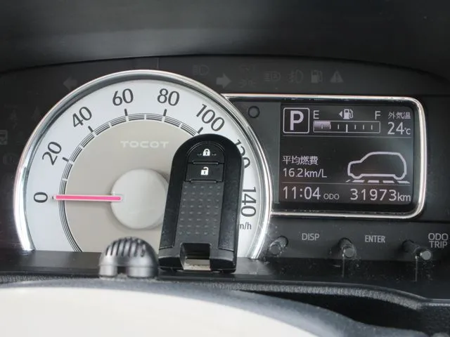 ミラ トコット 4WD(ダイハツ)の車両写真
