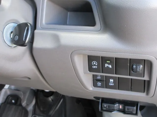 エブリイバン 4WD(スズキ)の車両写真