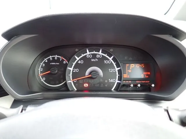 ムーヴ(ダイハツ)の車両写真