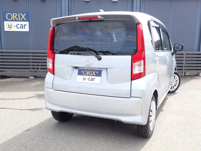 ムーヴ(ダイハツ)の車両写真