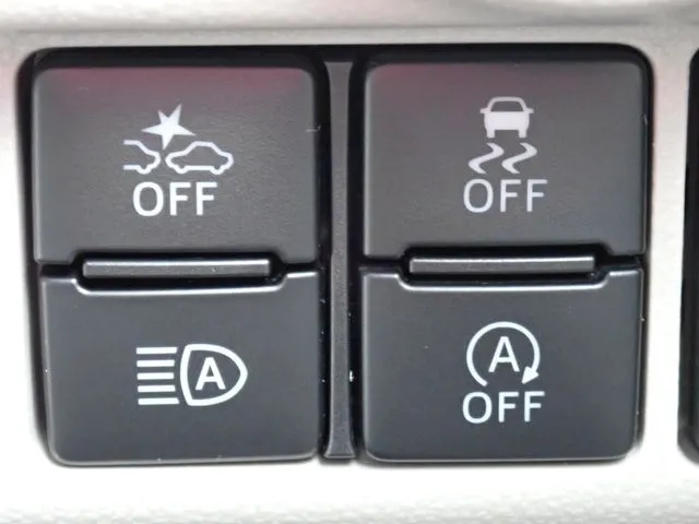 ムーヴ(ダイハツ)の車両写真