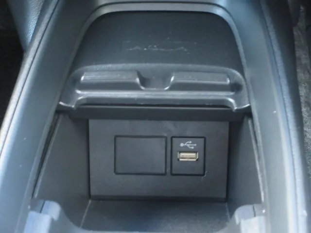 アクア(トヨタ)の車両写真