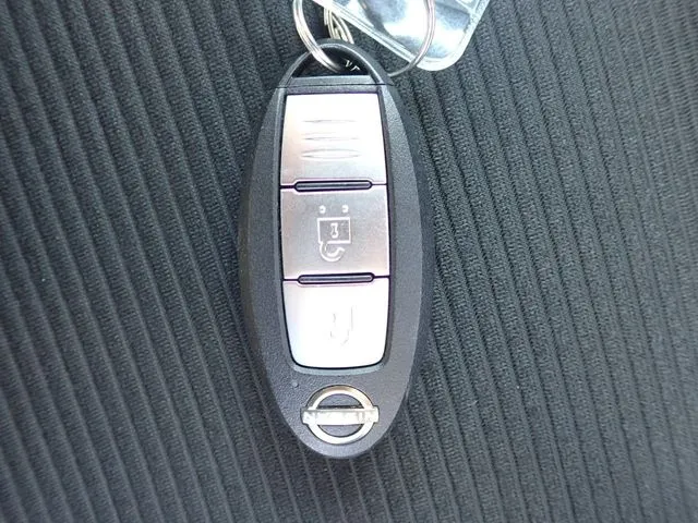 ノート(ニッサン)の車両写真