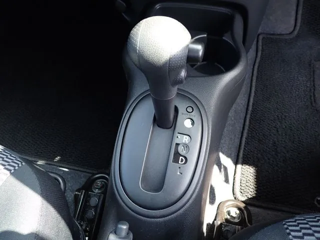 マーチ（ニッサン）の車両写真