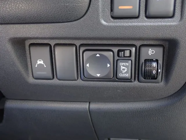 マーチ（ニッサン）の車両写真