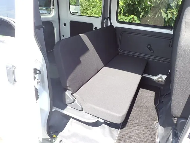 ハイゼットカーゴ（ダイハツ）の車両写真