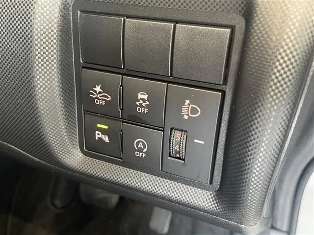 ロッキー(ダイハツ)の車両写真