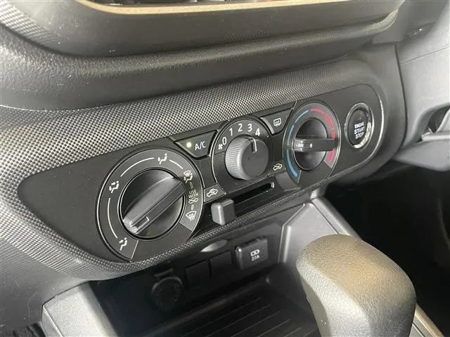 ロッキー(ダイハツ)の車両写真